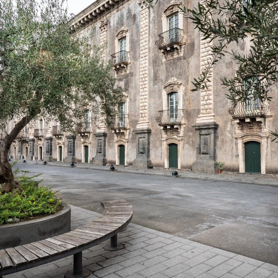Вилла Benedettini Charming House Катания Экстерьер фото